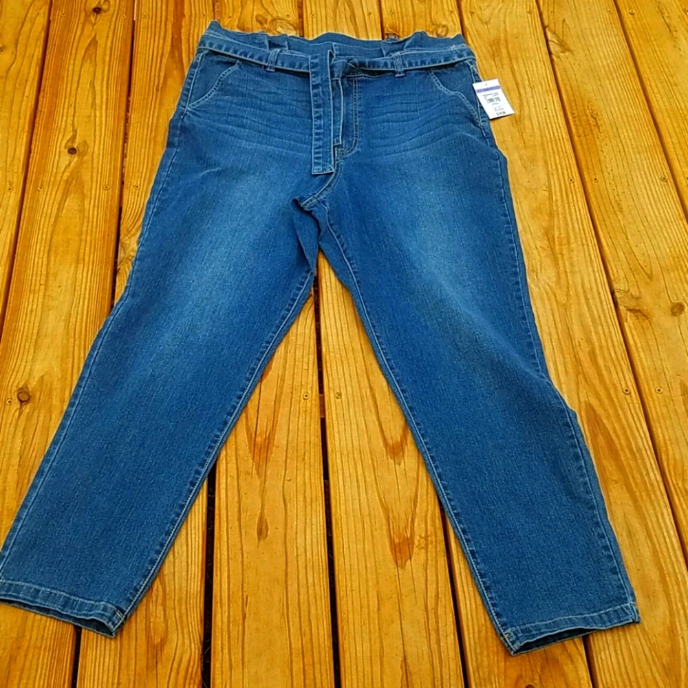 Energie  Hi-Rise Paperbag waist straight jeans